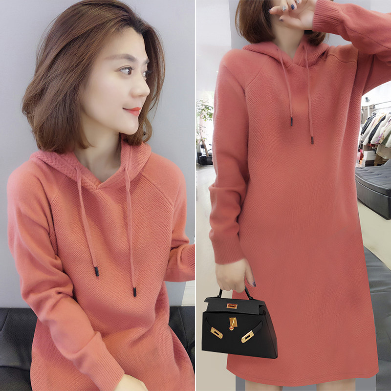 欧洲站秋装2020年新款欧货春秋款高端连帽打底针织连衣裙女小个子