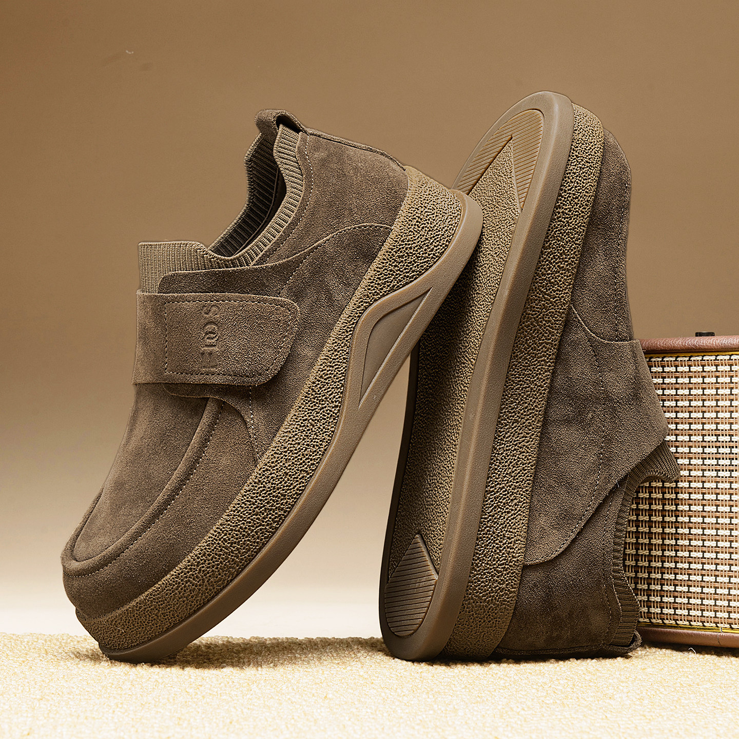 勃肯男鞋秋季休闲运动软底增高开车专用上班工作魔术贴乐福豆豆鞋,流行男鞋,单鞋,淘宝优惠券,粉丝福利购,淘宝优惠卷