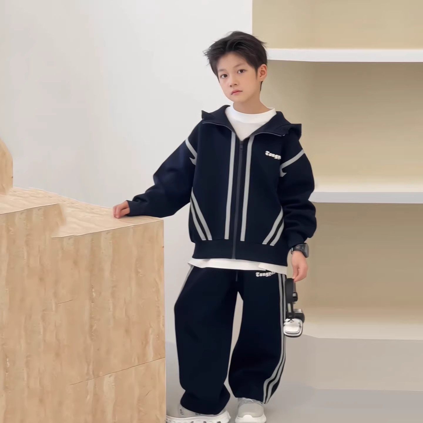 NEXT JANSO男童秋装套装2026新款中大童男孩痞帅韩版卫衣两件套潮