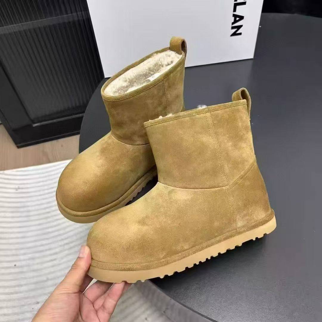 2025新款羊皮毛一体丑萌大头雪地靴厚底防滑圆头真羊毛平底短靴女