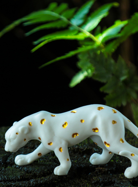 招财陶瓷动物豹子景观工艺摆件