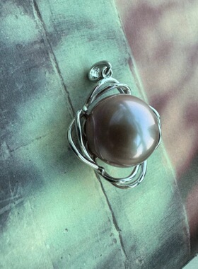 这一刻 天然爱迪生紫色正圆珍珠吊坠