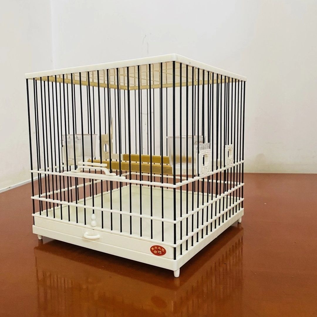 聚兴绣眼ABS塑钢新款鸟笼绣眼贝子四方洗澡笼正品聚兴塑钢鸟笼
