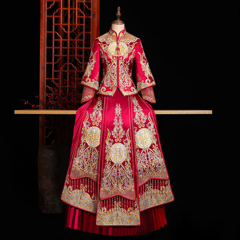 秀禾服新娘2021年新款凤冠霞帔结婚敬酒服古装中式礼服女秀禾婚纱