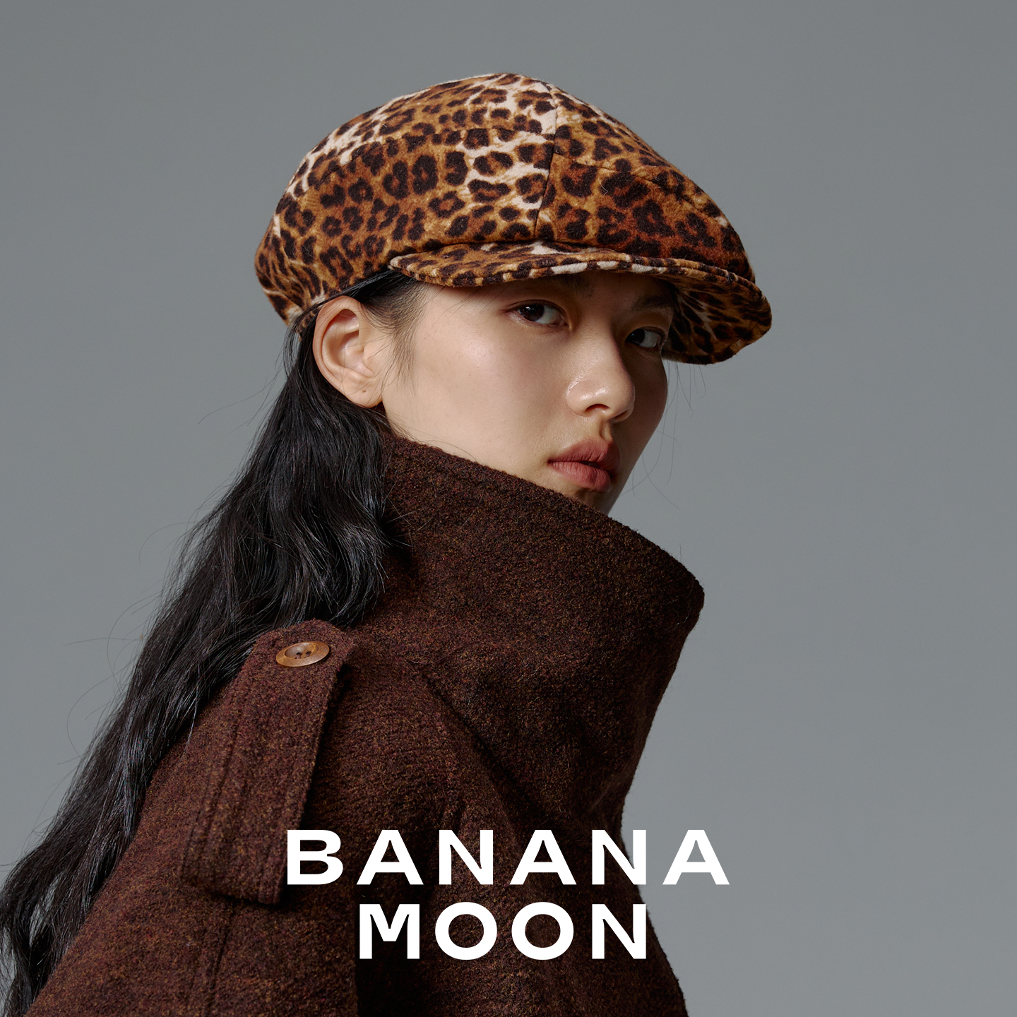 野性复古摩登_法兰绒羊毛印花报童帽_立裁解构设计款松紧鸭舌帽