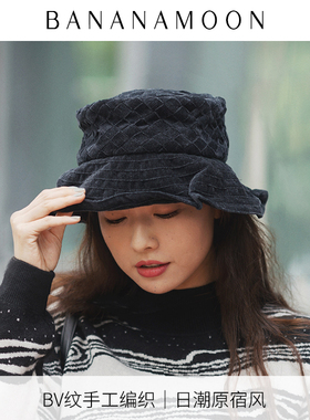 HATSUP2021港风秋冬女渔夫帽黑色B*V纹可调节日系韩版潮折叠盆帽