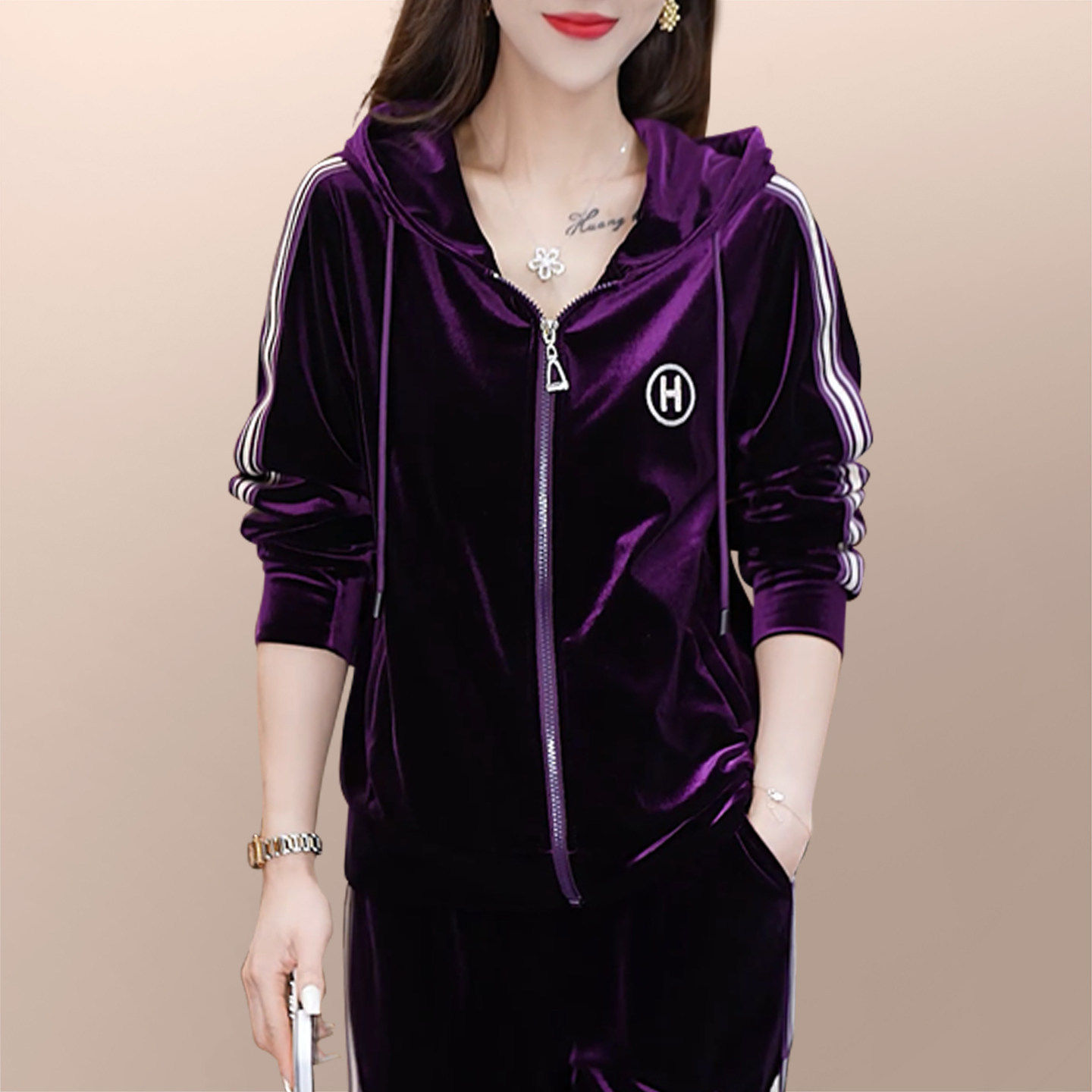 金丝绒运动套装女春秋2026新款时尚洋气质女士减龄显瘦跑步两件套