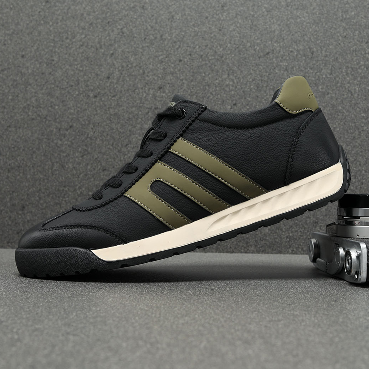 男鞋2025新款秋冬真皮休闲鞋加绒