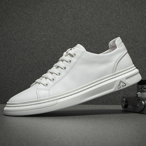 纯色小白鞋男真皮潮流百搭板鞋