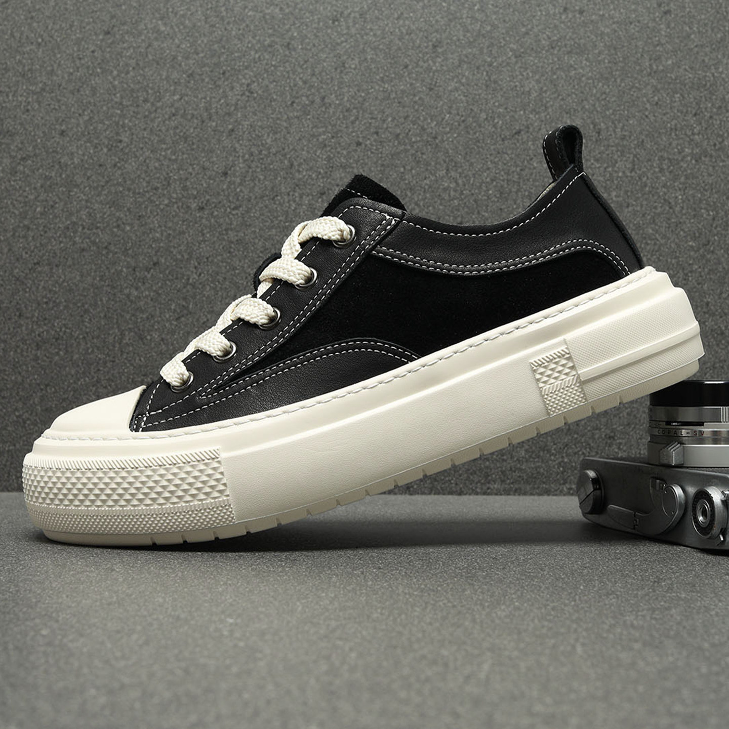 欧洲站男鞋春季2026新款真皮休闲鞋男潮流百搭厚底增高板鞋男款