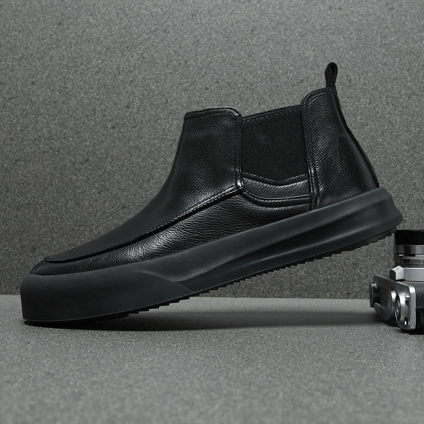 头层牛皮马丁靴男款2025新款冬季加绒棉靴厚底保暖短筒切尔西靴男