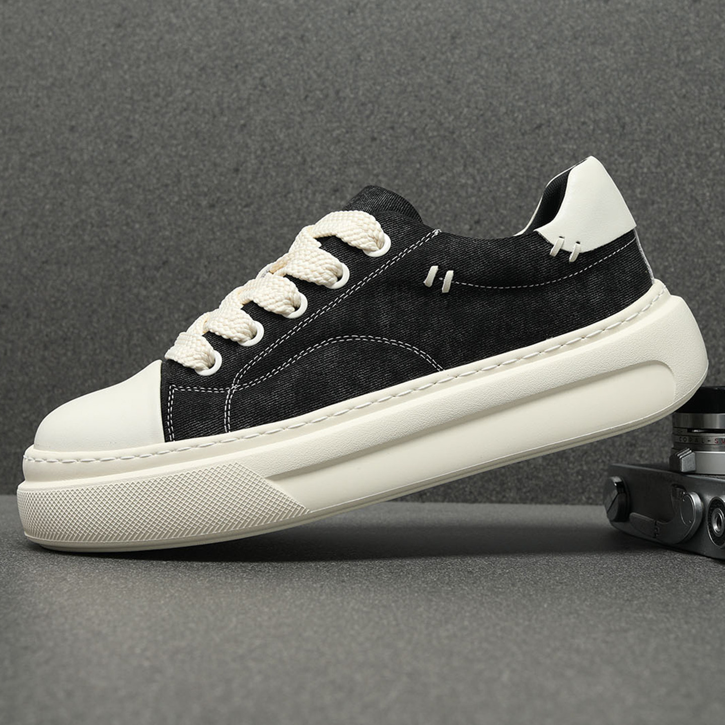 帆布鞋男款2026新款潮流百搭厚底休闲板鞋轻便增高牛仔布鞋男透气