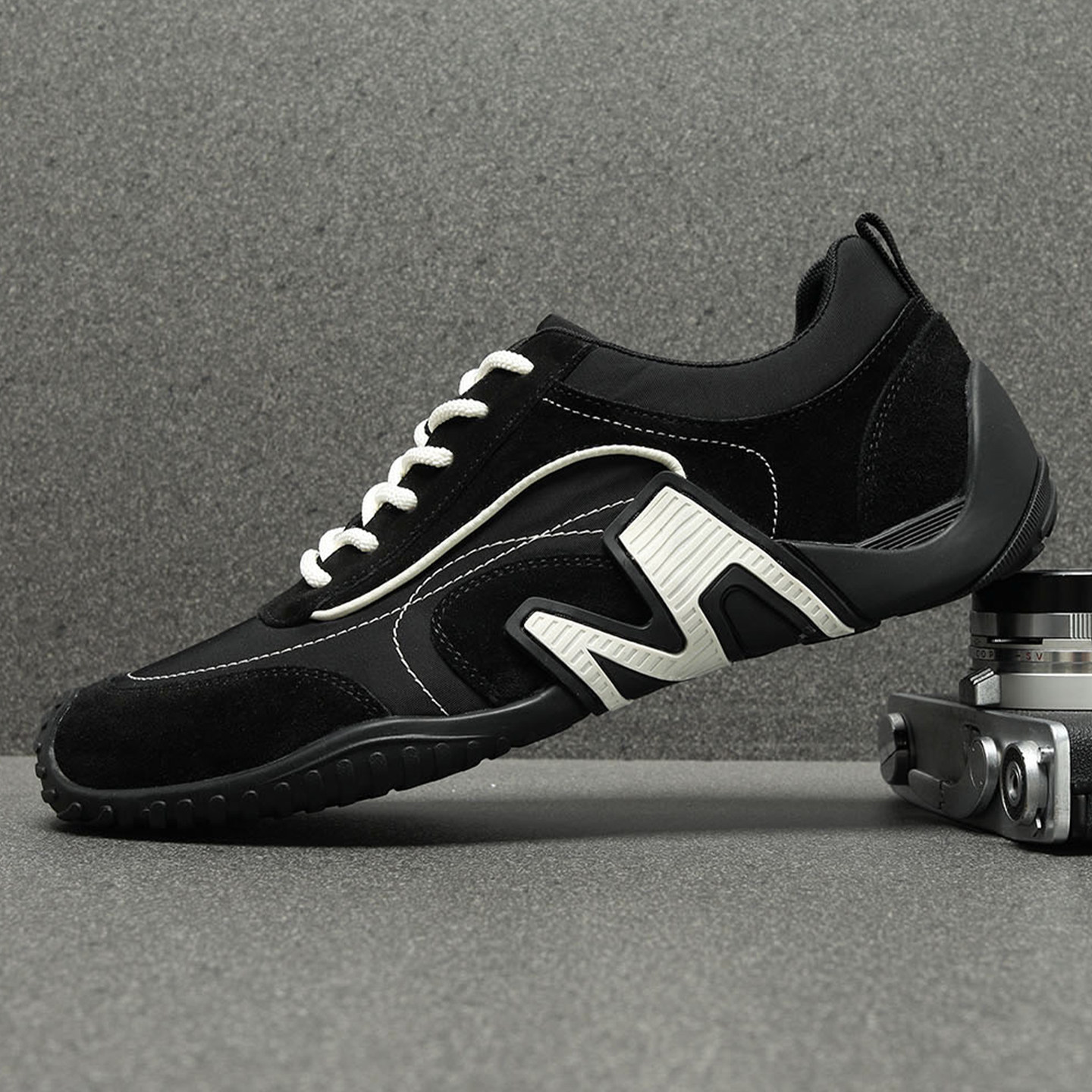 欧洲站男鞋春夏季新款德训鞋男潮流百搭休闲鞋软底透气阿甘鞋男款