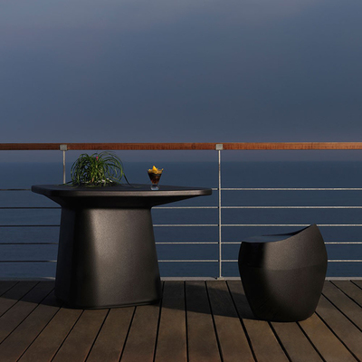 西班牙现代简约户外时尚风换鞋凳