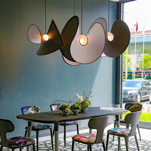 卧室餐厅吊灯个性 Roche Mariposa 法国进口 客厅餐厅简约 Bobois