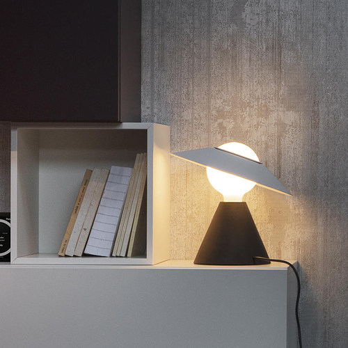 意大利进口便携床头书房台灯