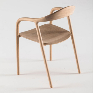 波黑Artisan 餐厅餐椅胡桃木靠背椅客厅休闲扶手椅实木椅子 Neva