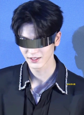 2025新款张凌赫同款未来感科技风连体式水银y2k墨镜男太阳眼镜女