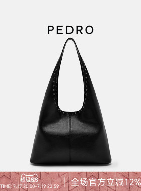 PEDRO铆钉装饰托特包女包简约气质hobo包PW2-36390019