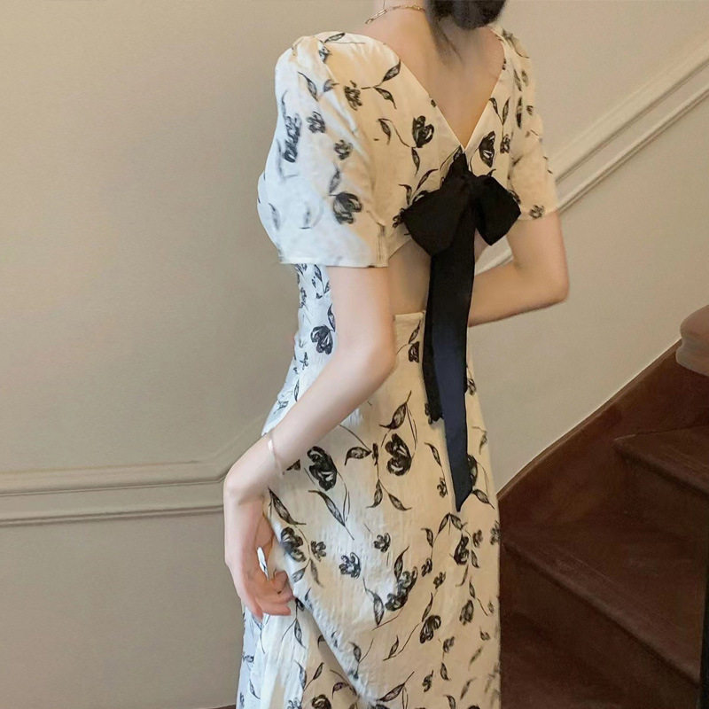 茶链接歇法式露背连衣裙女夏季