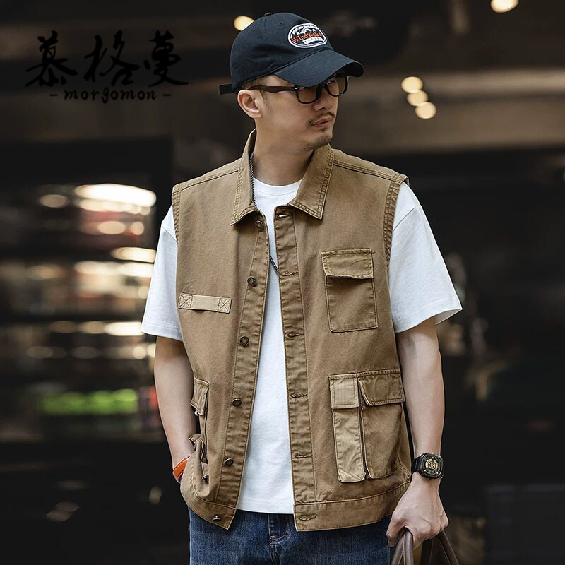 山系工装多口袋钓鱼战术马甲男