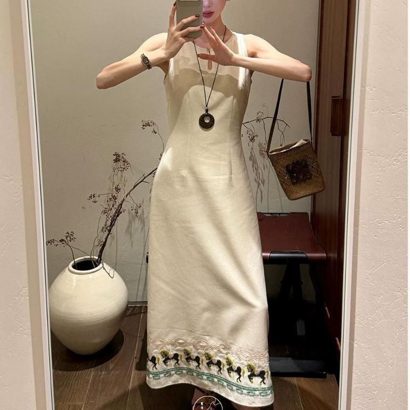 【长亭外】棉亚麻刺绣连衣裙女夏A字收腰修身无袖上衣