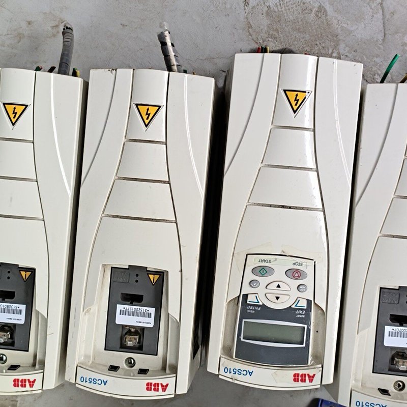议价B变频器ACS510-01-09A4-4ACS510-01-07A2-4ACS510-01-12A5-4