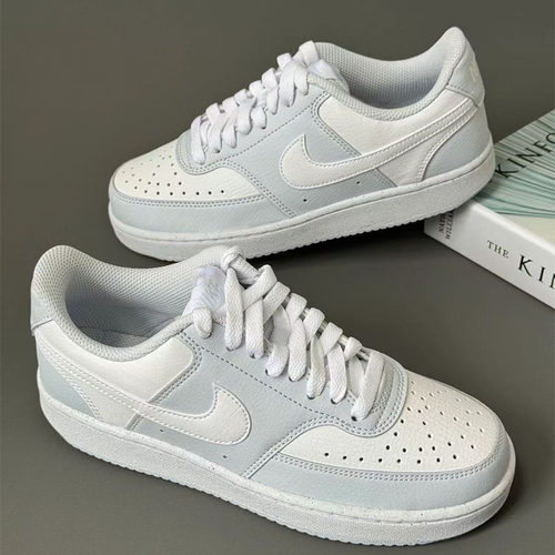 耐克复古系带女子低帮板鞋