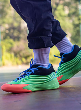 adidas阿迪达斯利拉德DAME10代男子防滑耐磨缓震实战篮球鞋KI5949