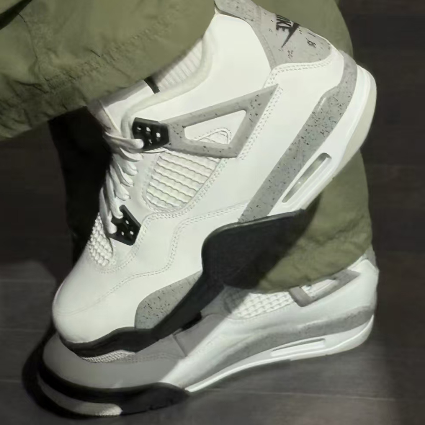 耐克耐磨舒适百搭中帮儿童篮球鞋