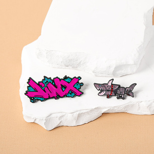 金克斯胸针涂鸦英文创意徽章双城之战游戏周边书包衣服道具小配饰