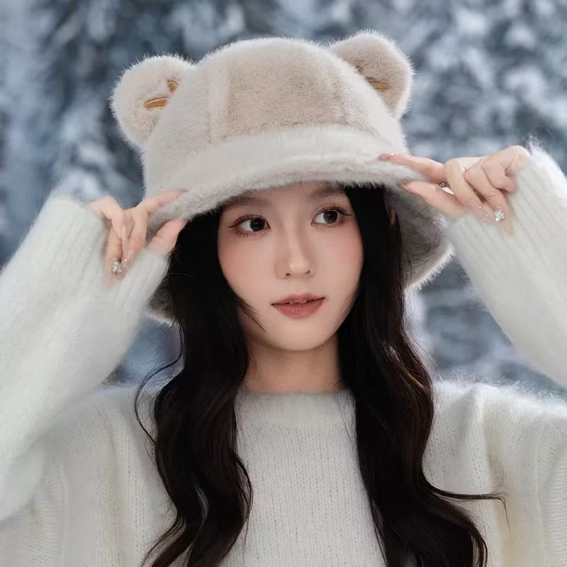 可爱小熊耳朵白色毛绒渔夫帽