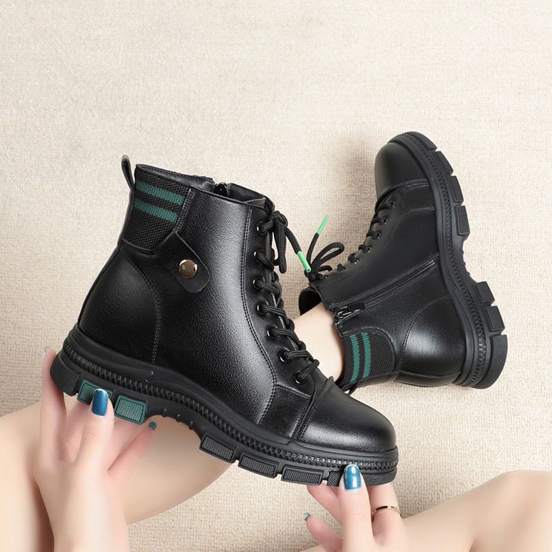 米色马丁靴女2021年新款冬季短靴软皮平底靴子厚底英伦风女鞋