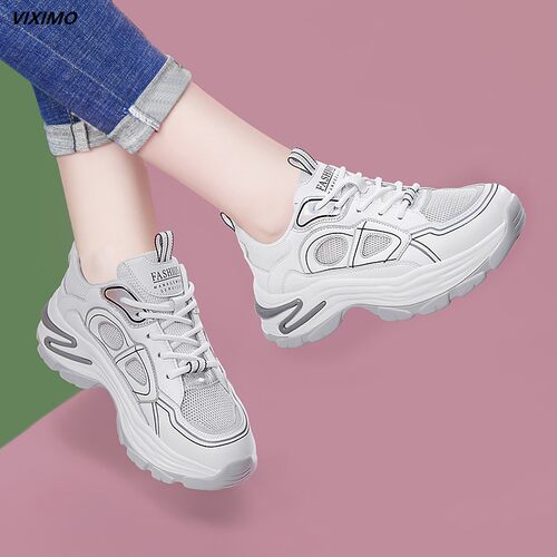 老爹鞋女款显脚小休闲女鞋春款2026新款网面透气厚底运动旅游鞋4Y