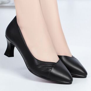 秋季女鞋软底不累脚软皮时尚靓丽女士皮鞋高跟鞋女百搭潮流工作鞋