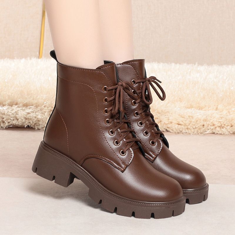 软皮软皮雪地靴羊毛马丁靴女短靴中跟新款棉鞋舒适粗跟女靴