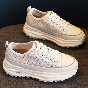 2026秋季新款百搭系带厚底休闲鞋女舒适显脚小运动溶解老爹鞋