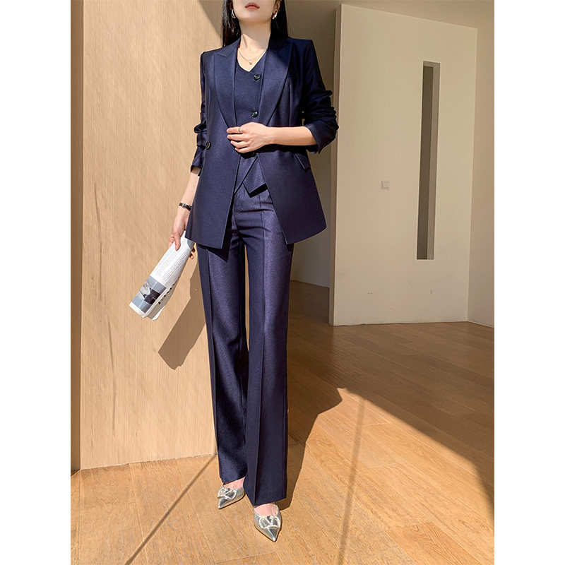 西装马甲套装女高级感三件套2026新款春秋阔腿裤职业正装休闲西服