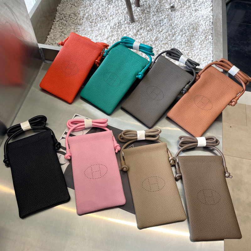 竖款手机包女头层牛皮荔枝纹口红包软皮抽绳单肩斜挎小方包墨镜包