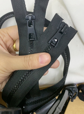 6元2条长72厘米黑色5号牙双拉头，满20包邮