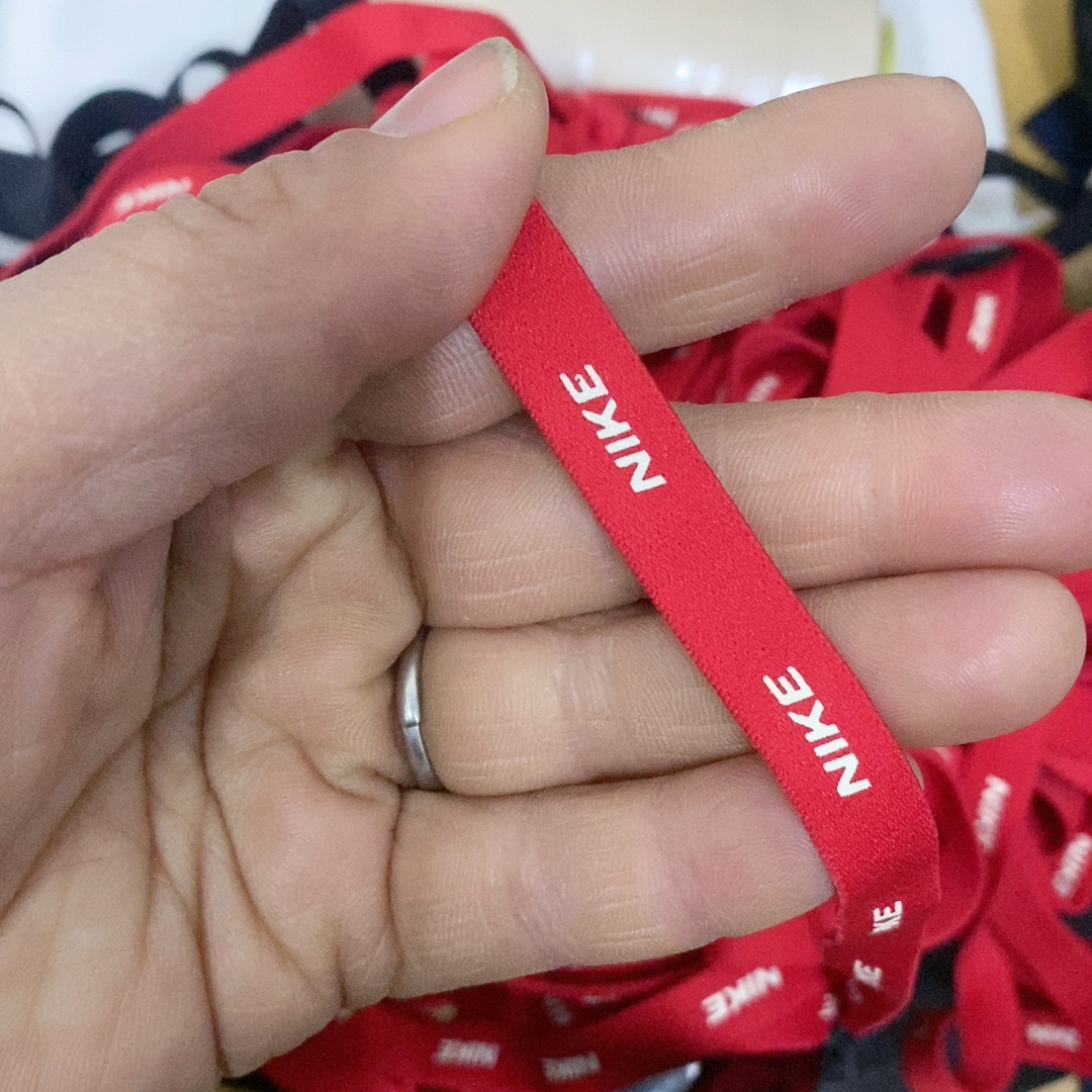 宽1厘米红色克克弹力压领条5元20米满28元包邮,居家布艺,松紧带,淘宝优惠券,粉丝福利购,淘宝优惠卷