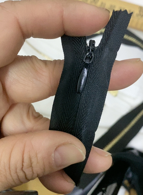5元6条长20厘米黑色隐形拉链满28元包邮