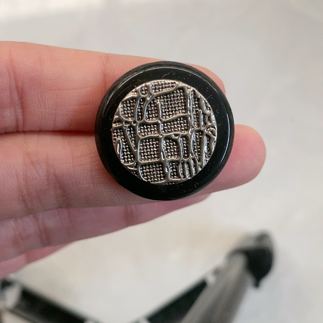 5元14个扣子，满28包邮