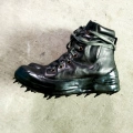 Available in Black with Titanium Alloy Options