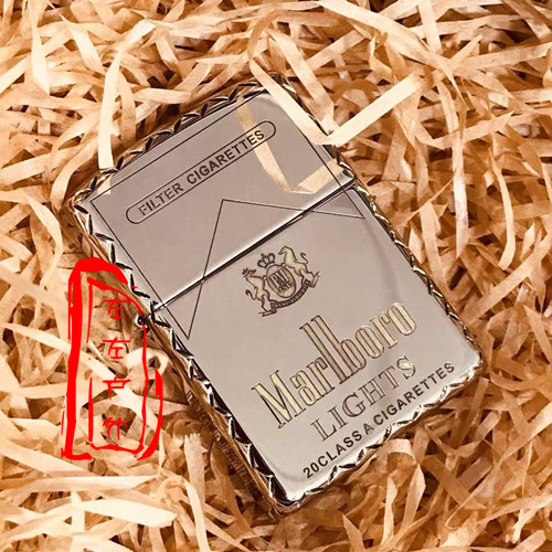 左左进口原装美国ZIPPO防风煤油打火机167镜面盔甲双面雕刻万宝路