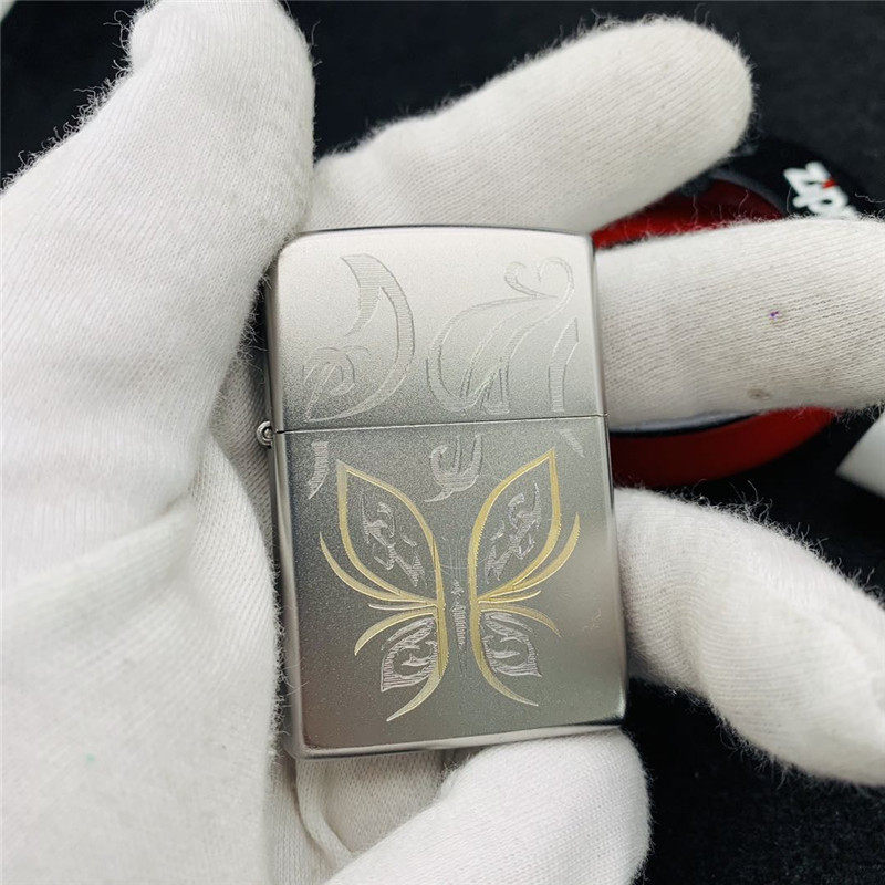 左左ZIPPO正版原装进口煤油防风打火机磨砂金蝴蝶24339男士礼品装