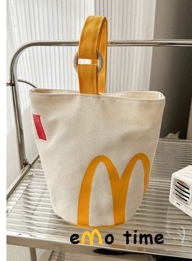 emo原创M记麦麦门帆布袋水桶包情侣学生休闲个性创意礼物收纳包