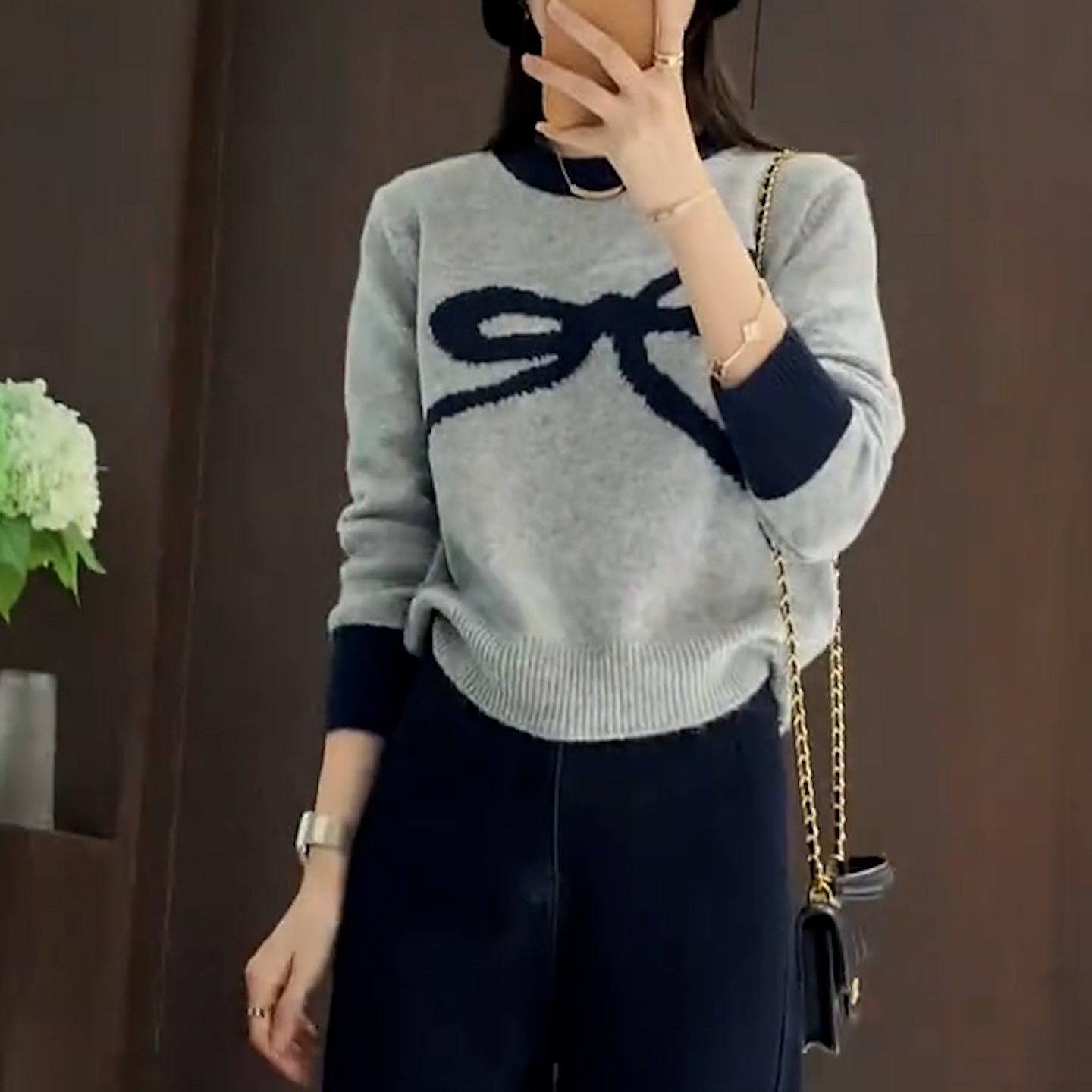 甜美软糯蝴蝶结长袖套头毛衣