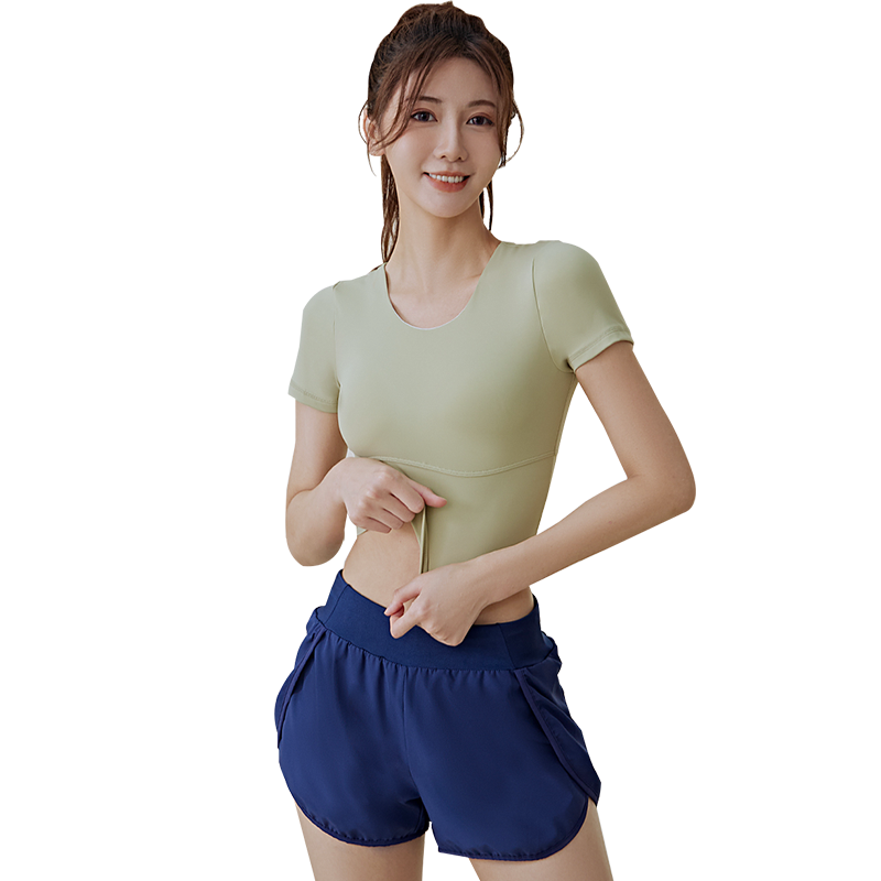 瑜伽服女2025夏季新款普拉提带胸垫跑步运动上衣健身背心短袖套装