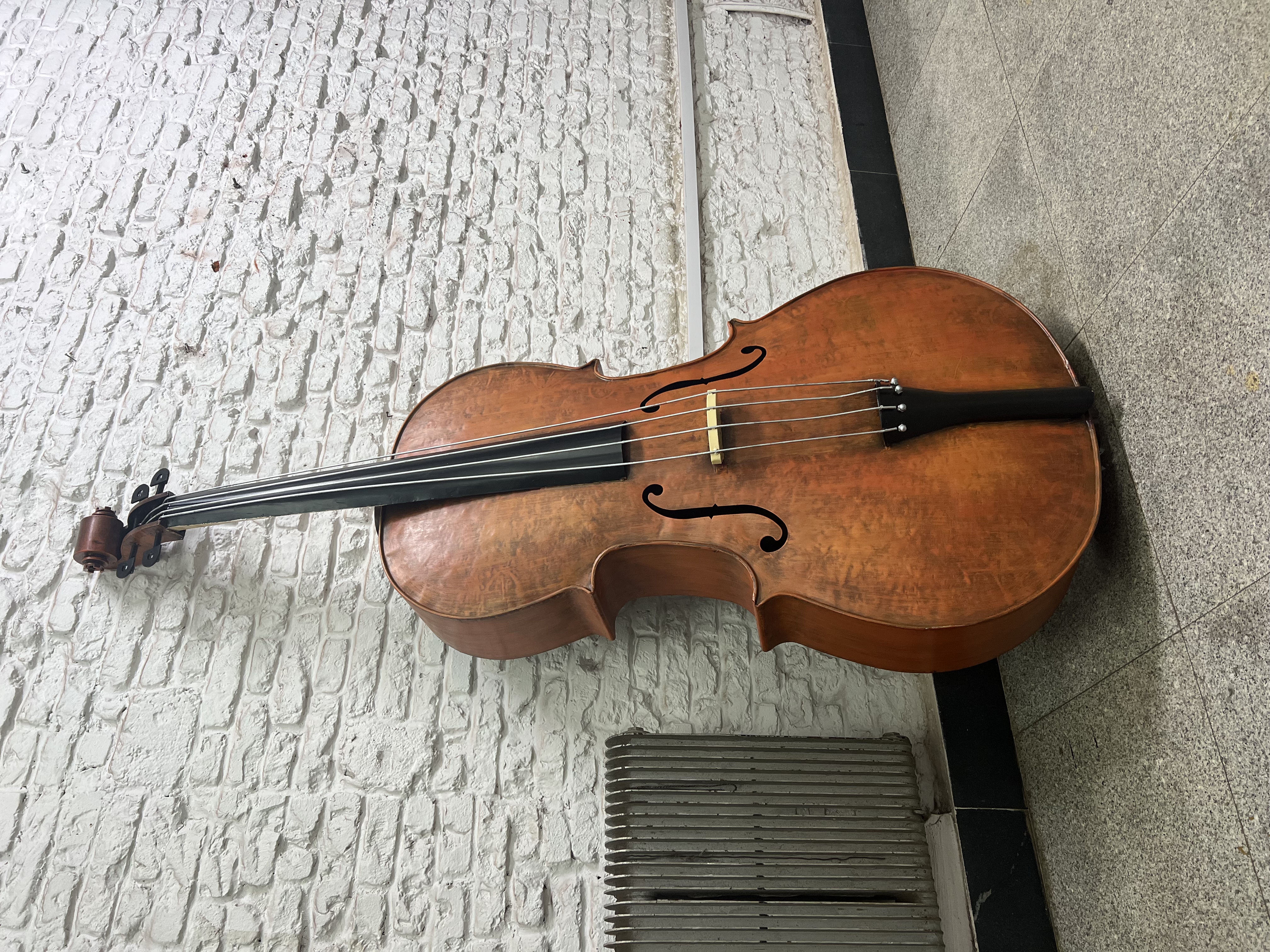 铁艺大提琴仿真模型1:1 工业风音乐酒吧餐吧复古怀旧装饰摆件墙饰